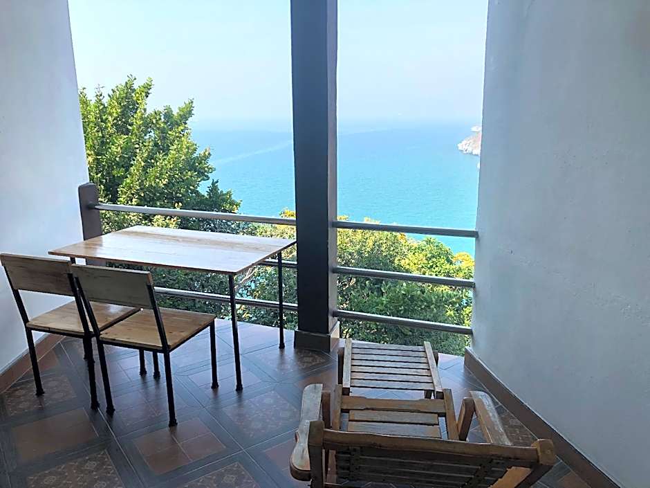 Yellow House Koh Sichang