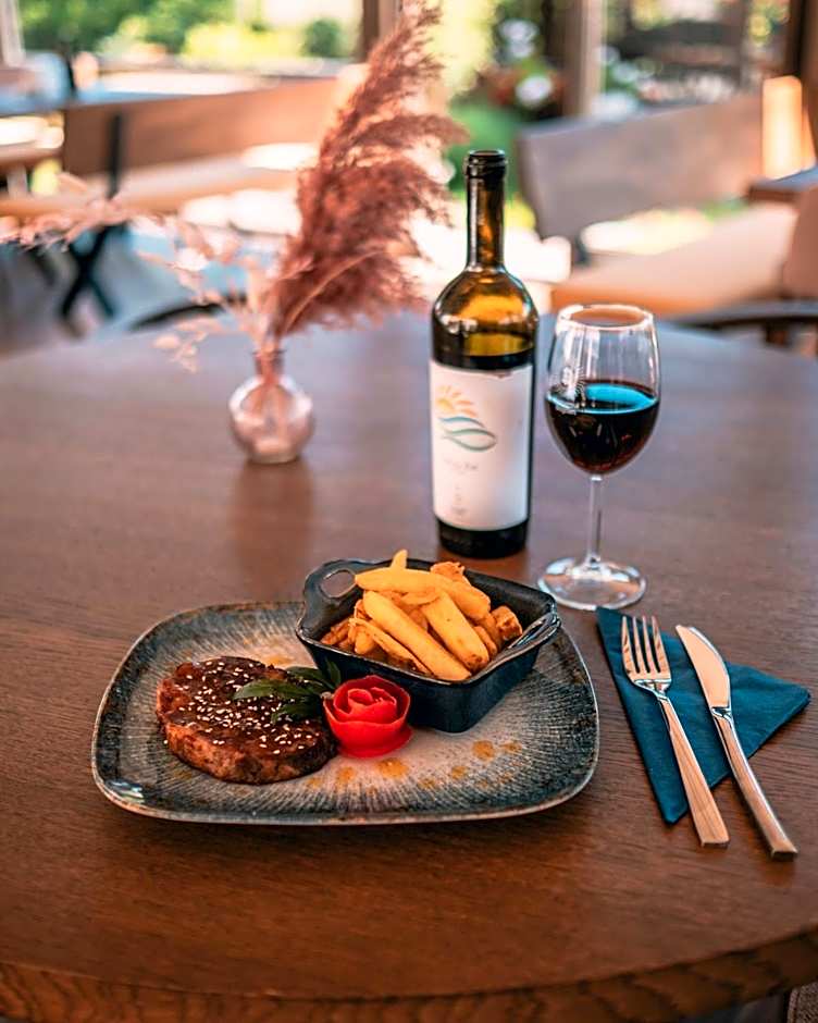 Delta Est Hotel & Restaurant