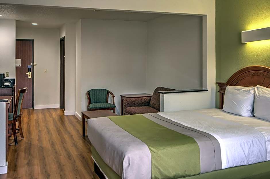 Motel 6-Dallas, TX - Northwest