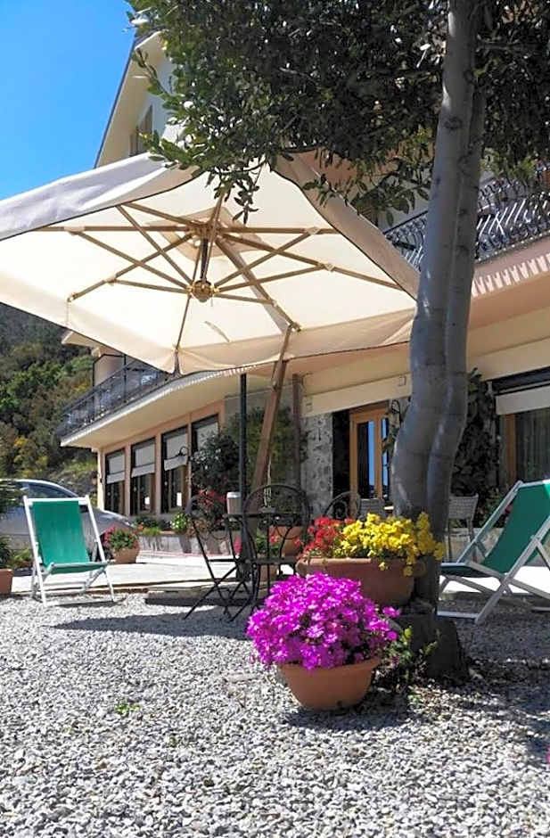 Albergo Suisse Bellevue