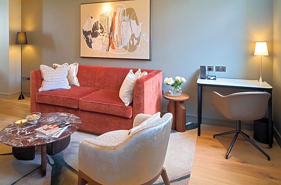 Cheval Phoenix House at Sloane Square