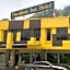 PAVILION INN HOTEL LUMUT