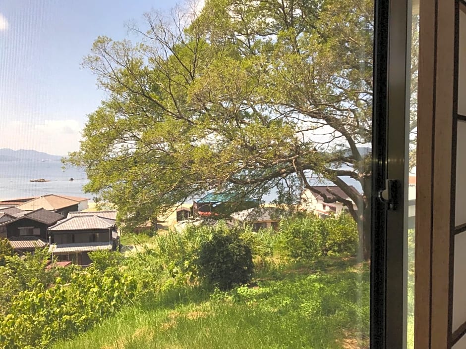Shiraishi Island International Villa