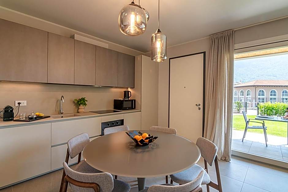 Lago Dorato Luxury Apartments - Lake Como View
