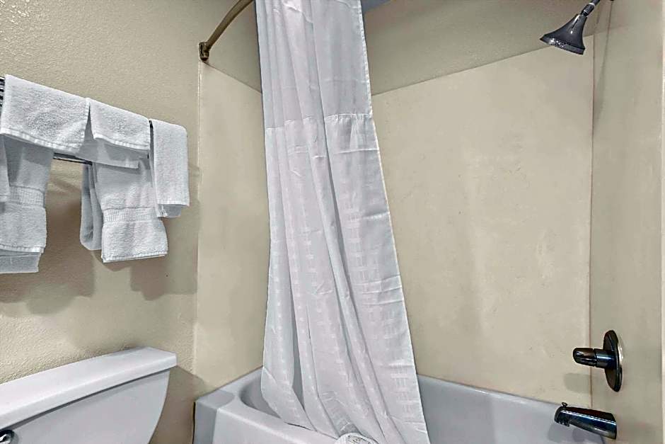 Quality Inn & Suites Lafayette