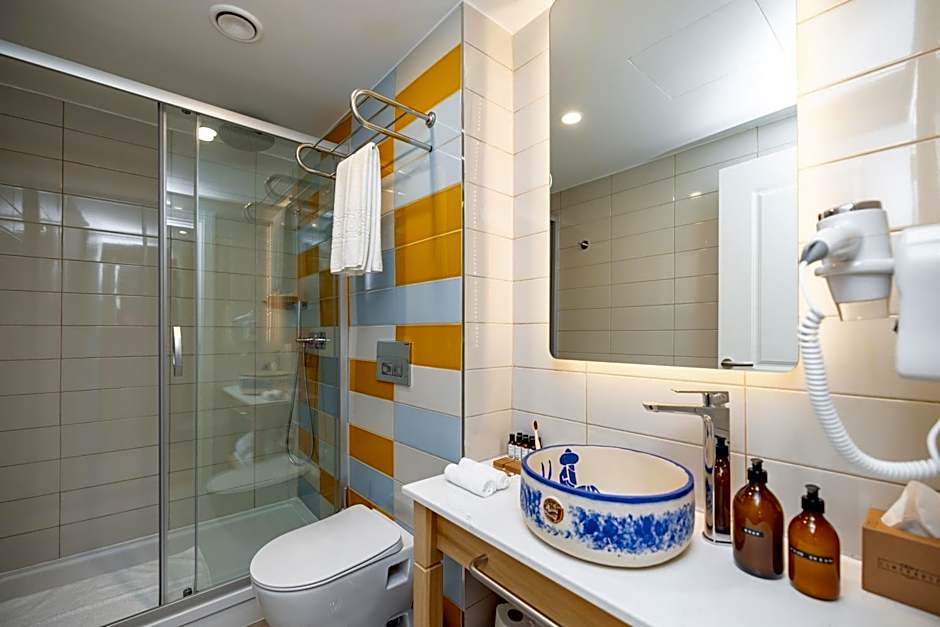 Limehouse Library Hotel