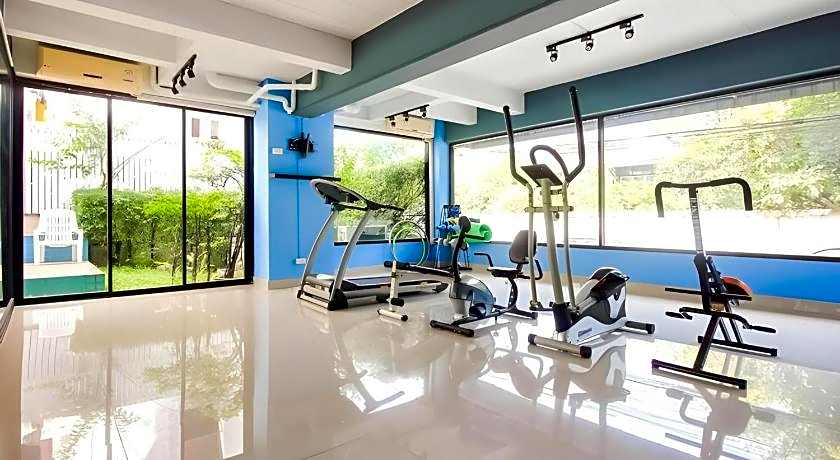 Super OYO 427 Chill Apartment