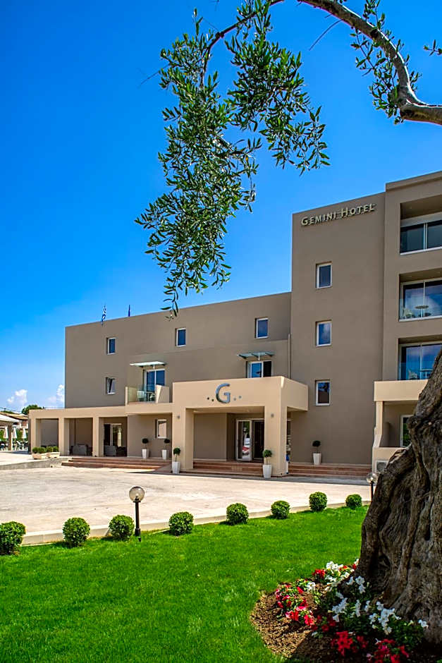 CNic Gemini Hotel