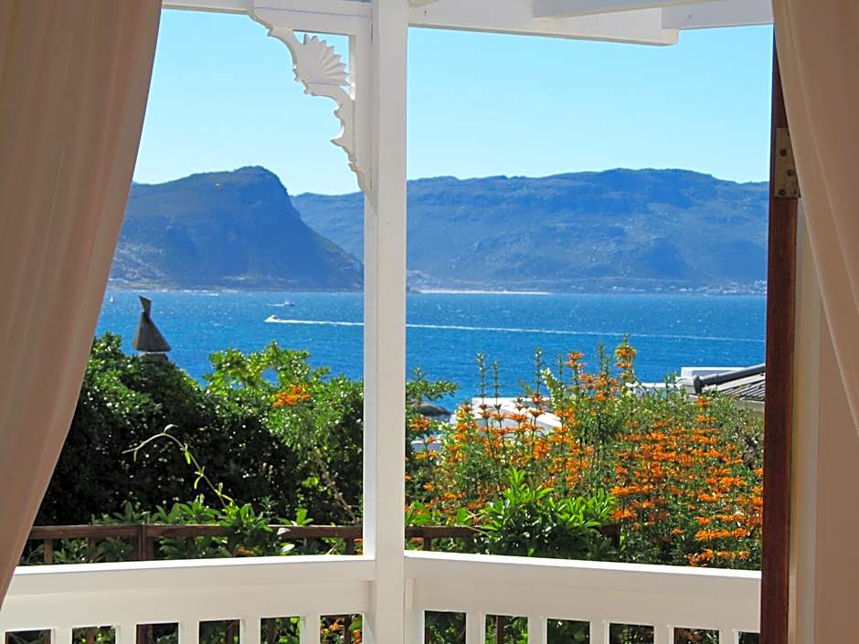 Bosky Dell on Boulders Beach