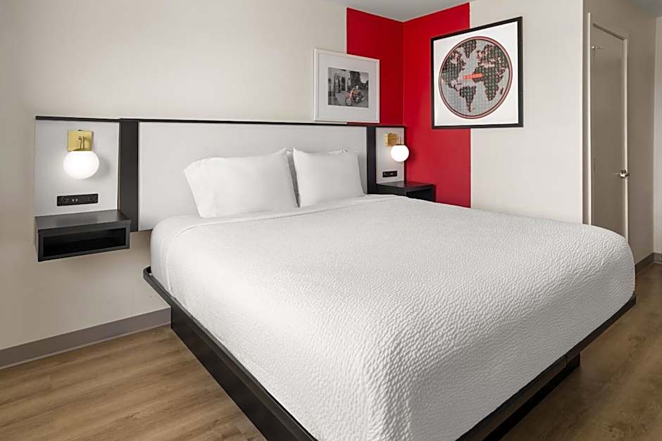 Ramada by Wyndham York Harrisburg Hersey