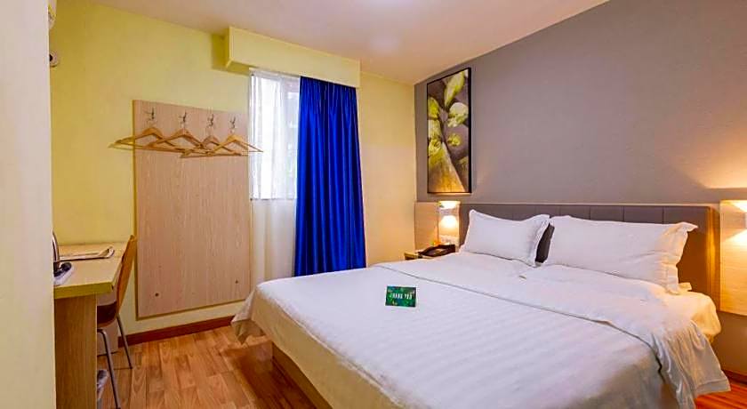7 Days Inn Wuhan Hanzheng Street Shengli Road Metro Station