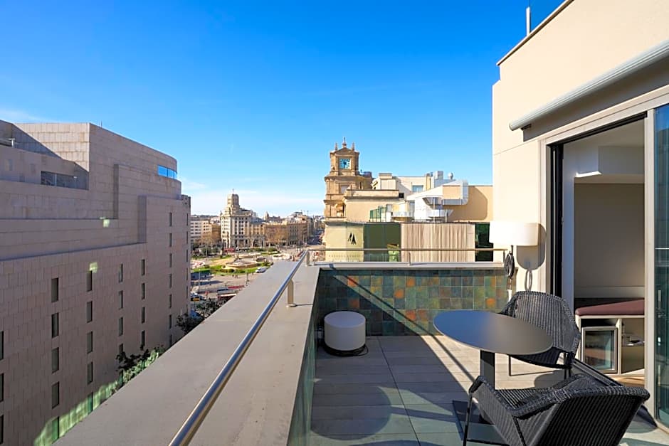 Catalonia Square 4* Sup