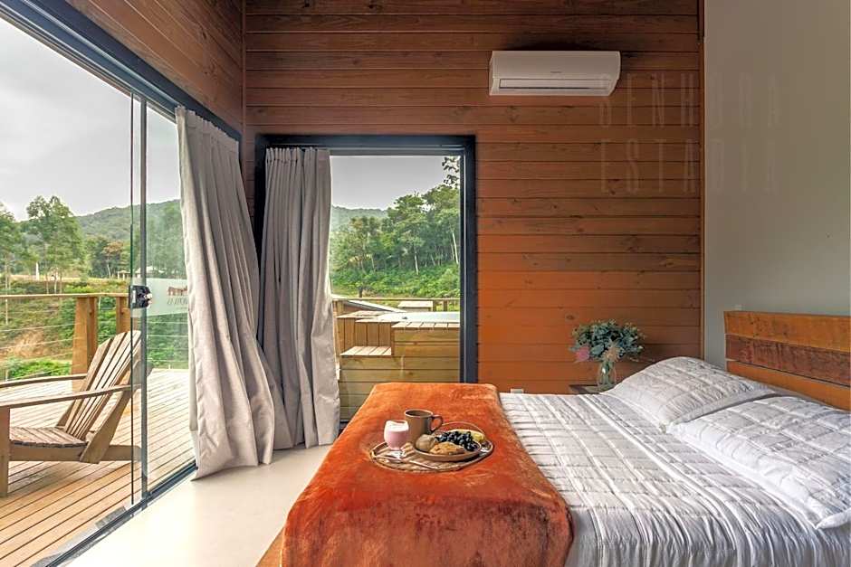 Villas Mornas Mountain Cabin Jacuzzi, Beach Tennis