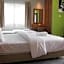 Phuket Ecozy Hotel