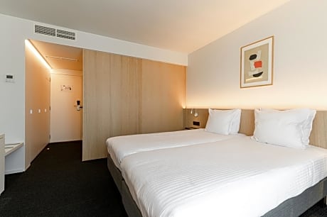 Superior Double Room with City View