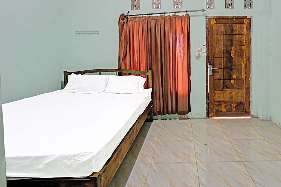 Hotel O Homestay Bang HajiNearLapangan Penujak ( Inen Gonggang)