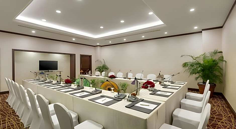 Sedona Hotel Yangon