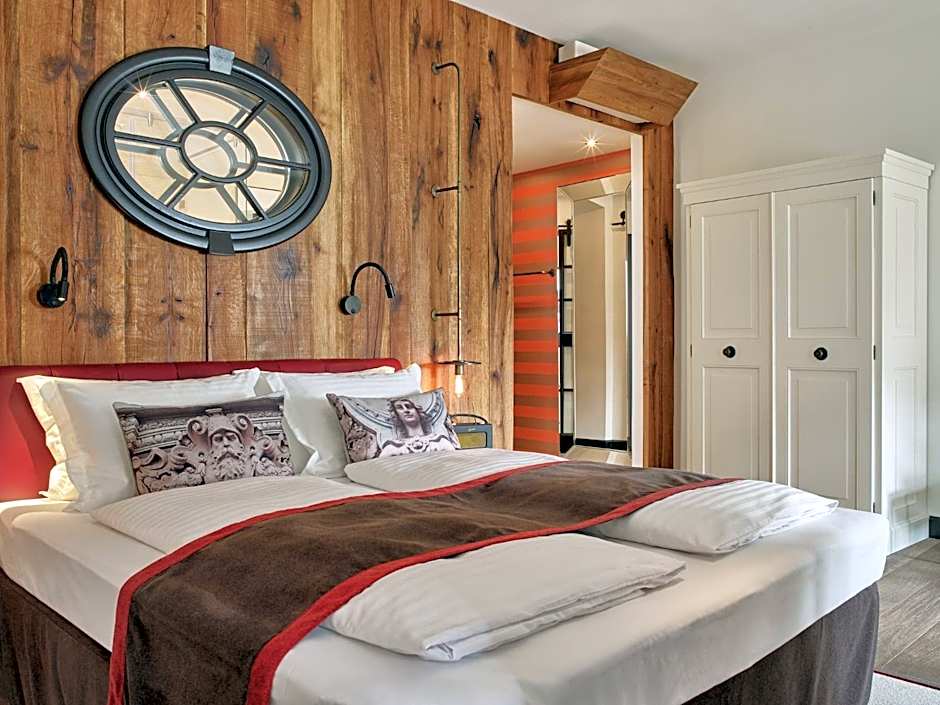 PEST-BUDA Design Hotel by Zsidai Hotels at Buda Castle