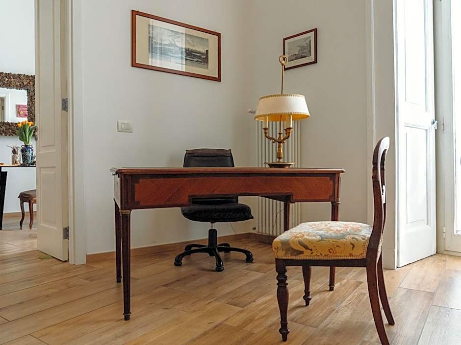 Lo Specchio dei Papiri