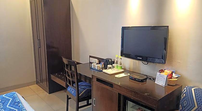 Hotel Rockland  CR Park