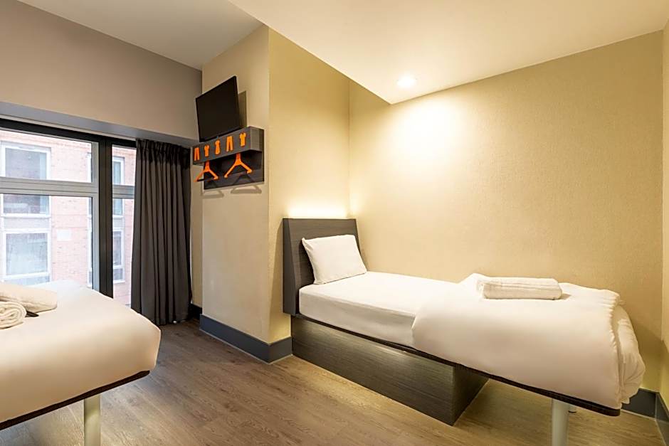 easyHotel Birmingham