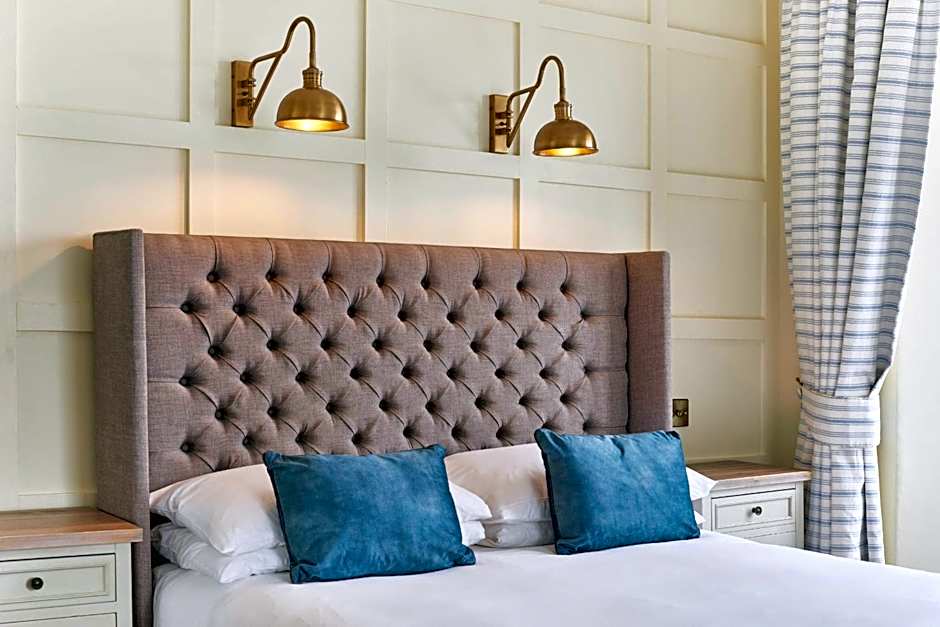 Outlaw's Guest House