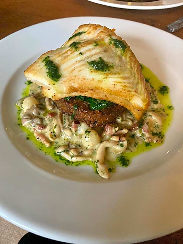 The Hoops Inn & Country Hotel