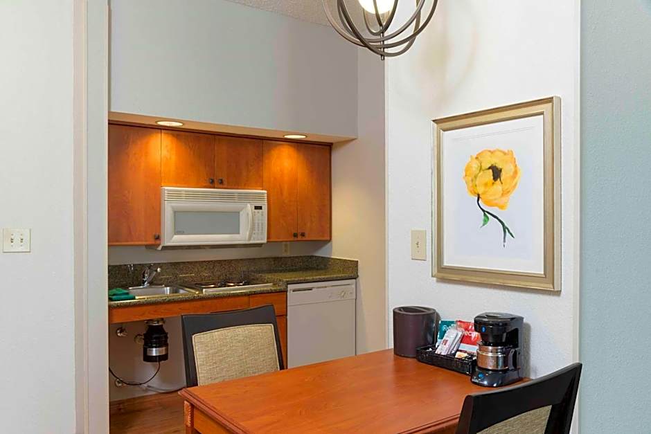 Homewood Suites By Hilton Indianapolis-Airport/Plainfield