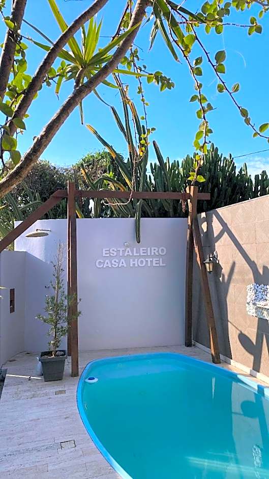 Estaleiro Casa Hotel