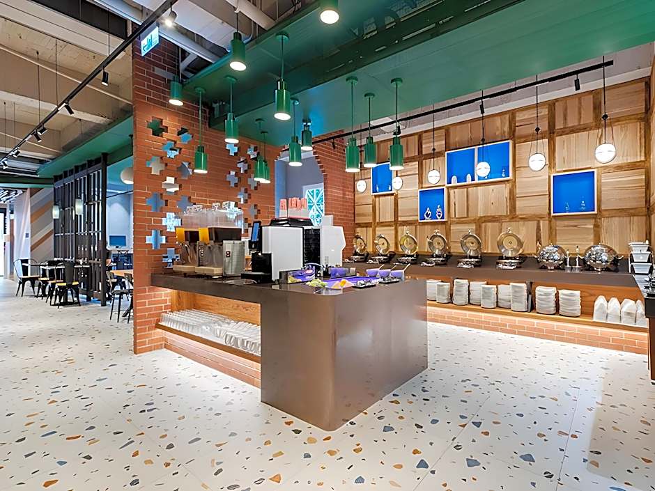 Royal Group Hotel Xiong Zhong Branch