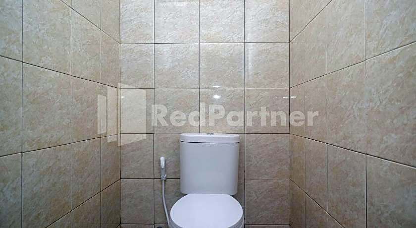 Mutiara Residence Near Simpang Lima Mitra RedDoorz