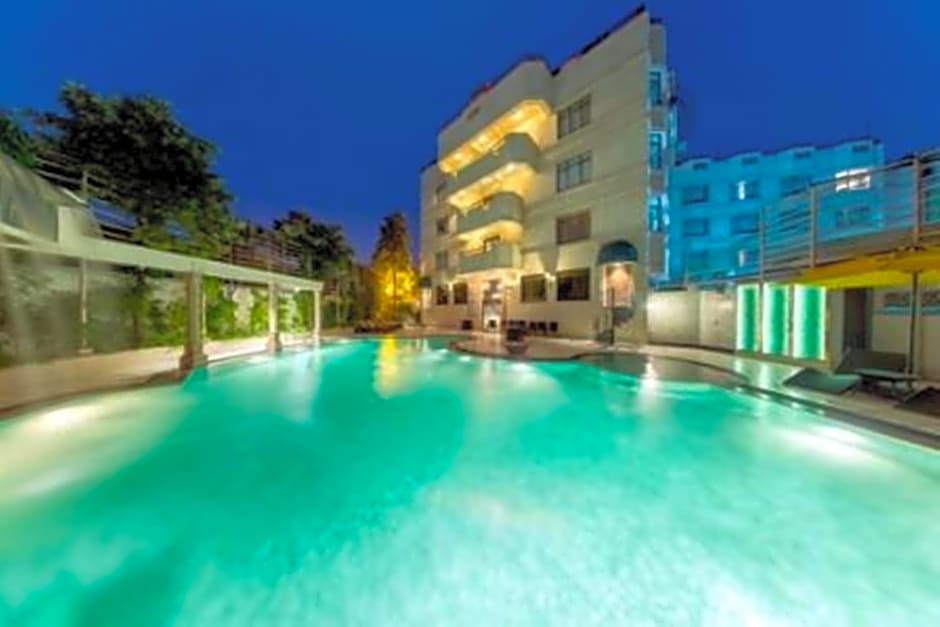 Howard Plaza The Fern - An Ecotel Hotel Agra