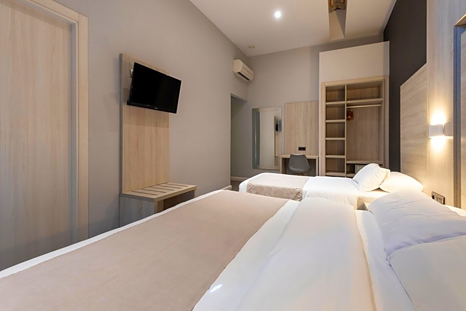 Plaza Goya Rooms