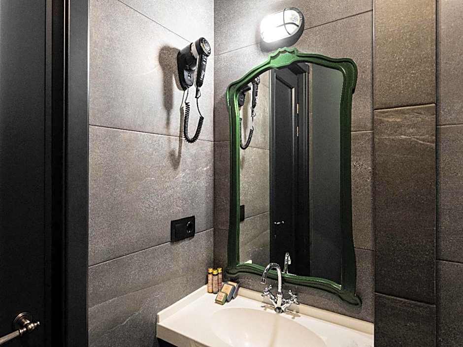 Esquisse Design Hotel