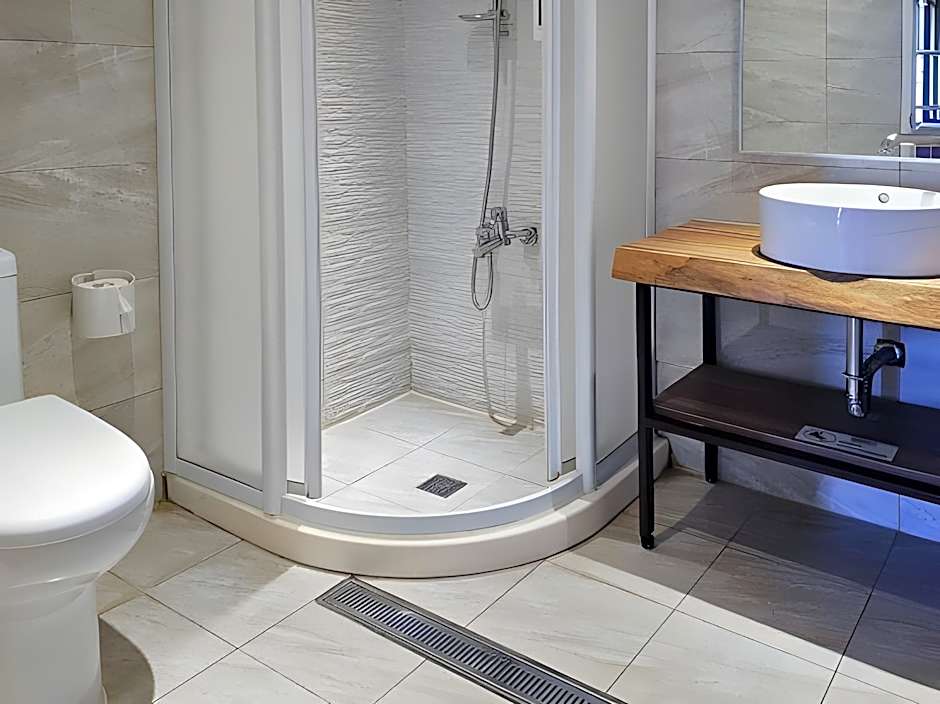 CHECK inn Yilan LuoDong