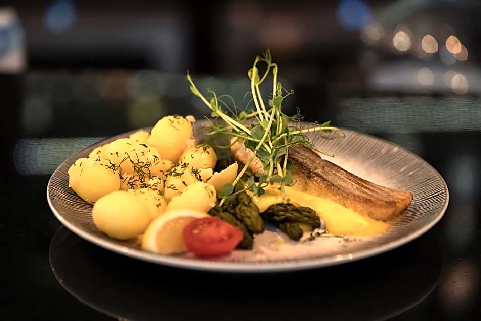 HOTEL I RESTAURACJA BROCHÓW