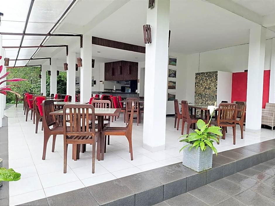 Kelimutu Crater Lakes Eco Lodge