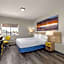Days Inn & Suites by Wyndham Tucson/Marana