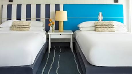 Suite Two Queen Beds