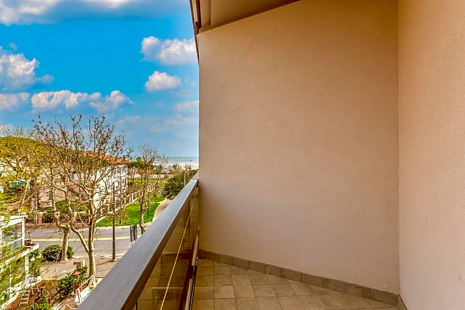 Hotel Airone
