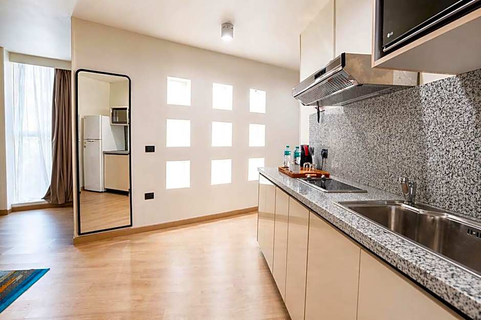 NewCity Hotel & Suites