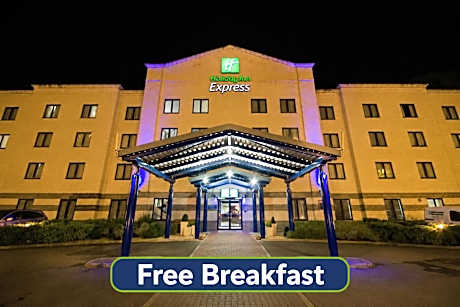 Holiday Inn Express Poole By IHG