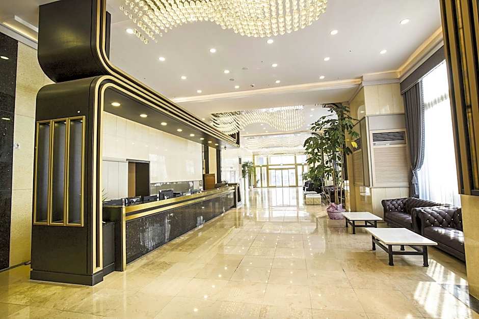Hotel EMBLEDON