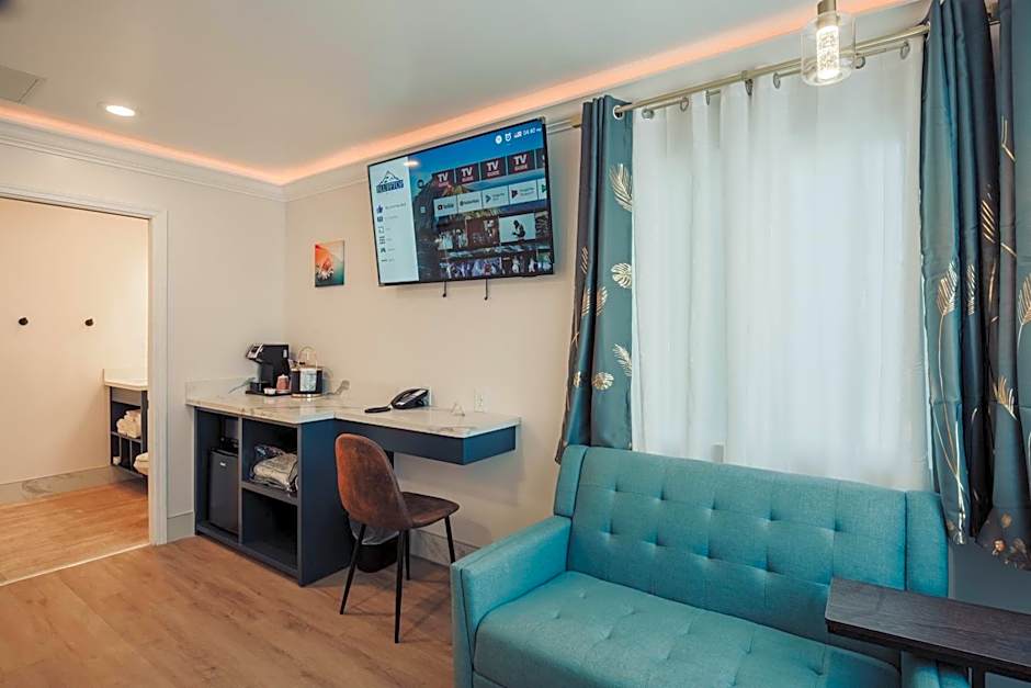 Blufftop Inn & Suites - Wharf/Restaurant District