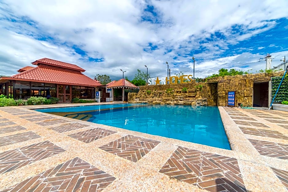 RedDoorz Plus @ Starhomes Olivianville