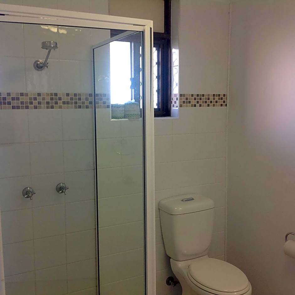 Tannum Sands Hotel / Motel