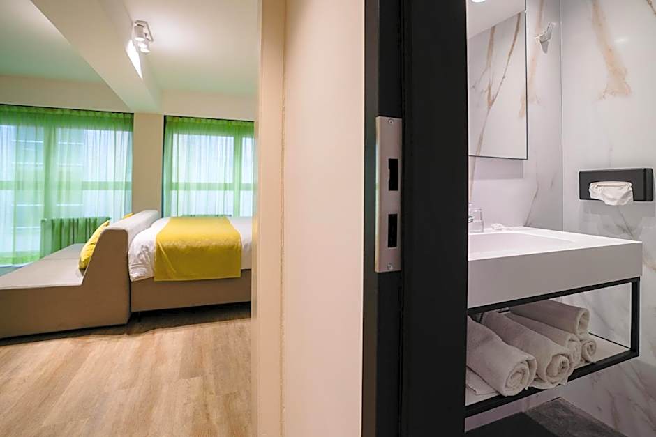 Ostend Hotel