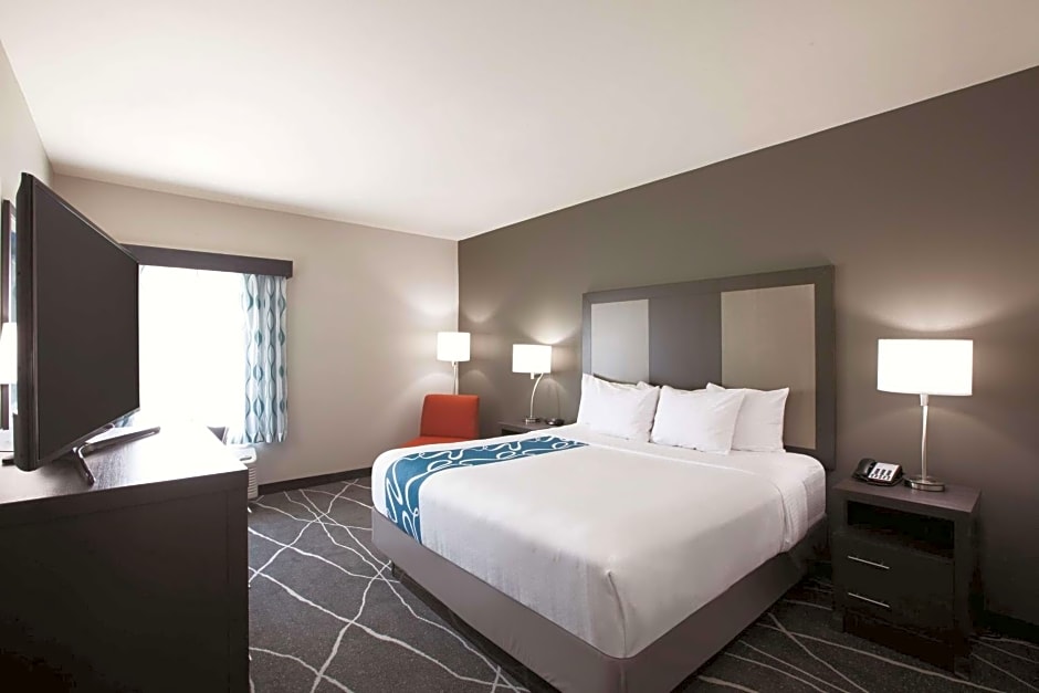 La Quinta Inn & Suites by Wyndham Tulsa Broken Arrow