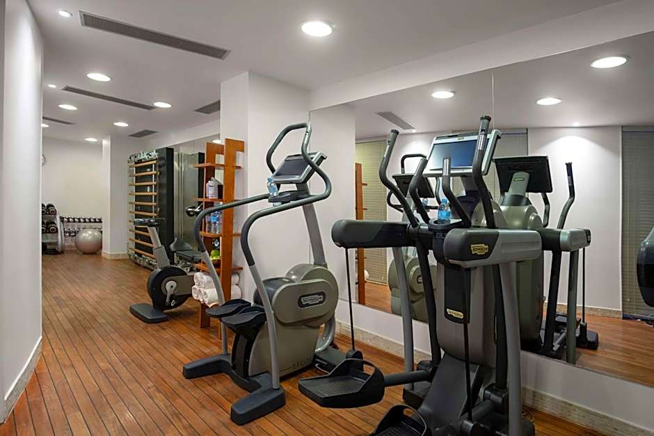 Grand Hotel Vilnius, Curio Collection by Hilton