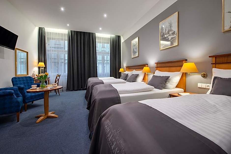 Prague Season Hotel